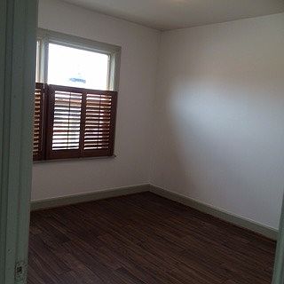 2nd image of 321 1/2 W Main St