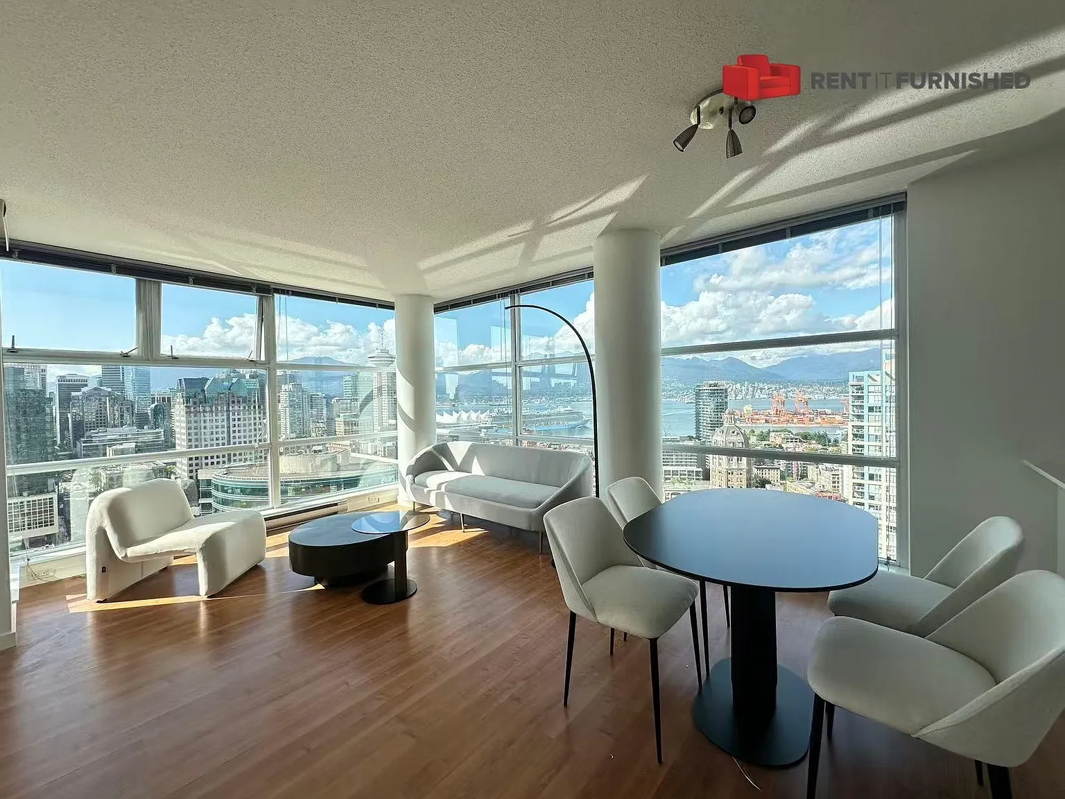2 bed, 816 sqft, $3,895 — Photo 3