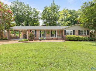 1406 Woodmont Ave SE, Huntsville, AL 35801