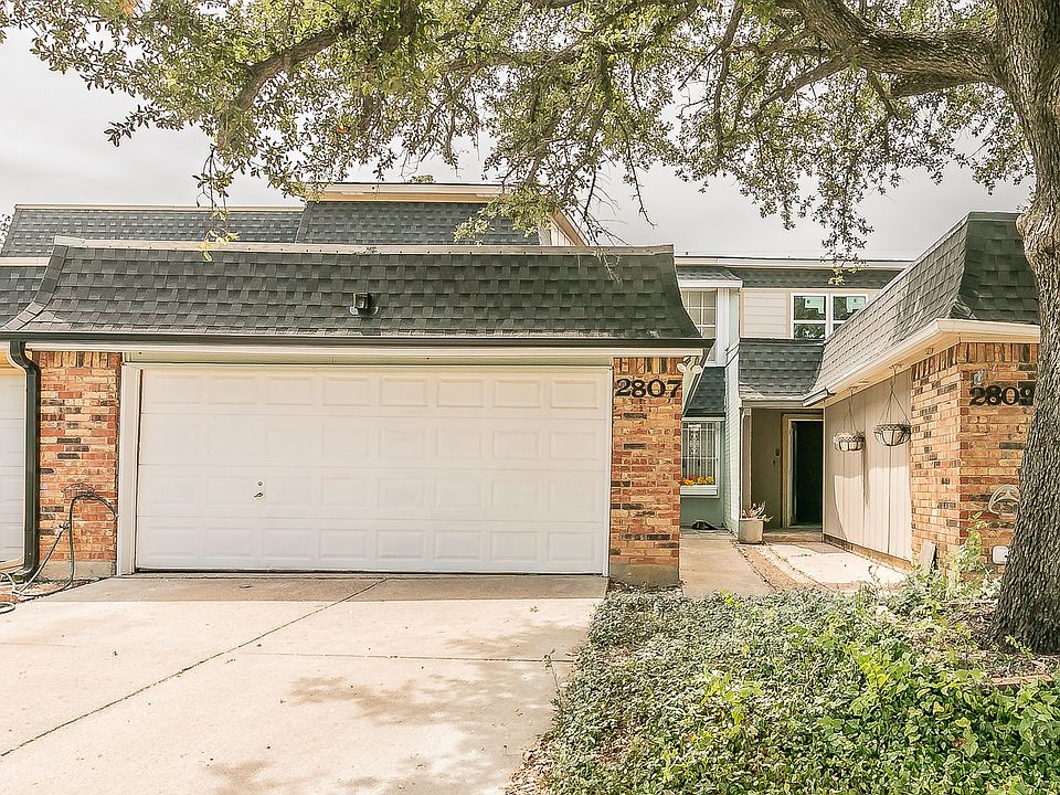1st image of 2807 Summit View Dr