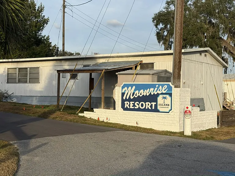 Moonrise MH & RV Resort — Photo 12