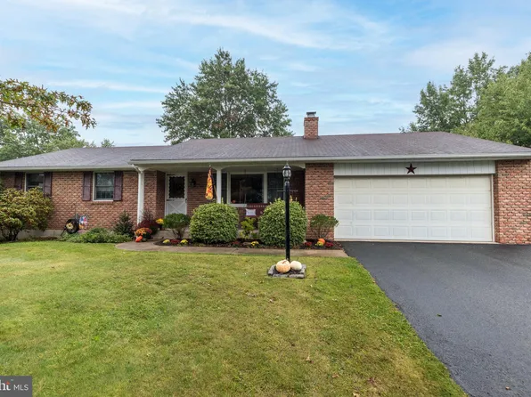 2543 Rhoads Rd, Gilbertsville, PA 19525