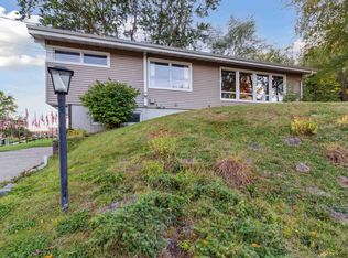 4907 Burma Rd, Mc Farland, WI 53558