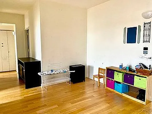 Rented by Nook Realty NY LLC | media 21