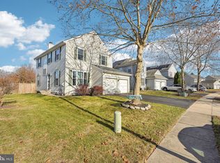 39 Clydesdale Dr, Burlington, NJ 08016