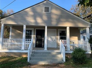2214 Dundeen St, Charlotte, NC 28216