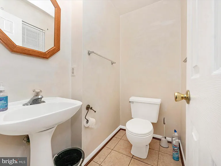 408 Willow Hill Ct — Photo 39