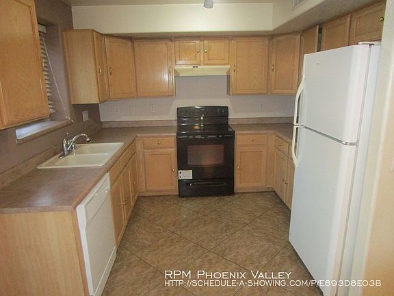 4th image of 3702 E Potter Dr