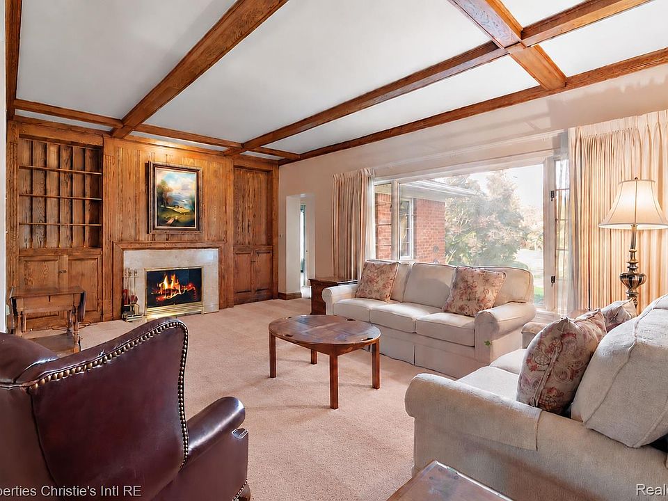 8750 Clinton River Rd, photo 27