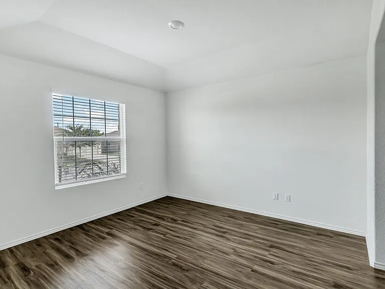 21316 Quick Fox Dr — Photo 32