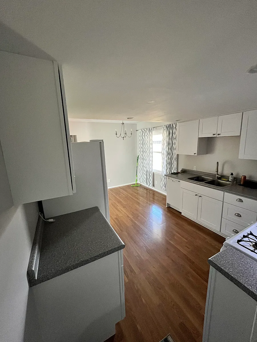 Building Photo - 836 Bertsch Dr