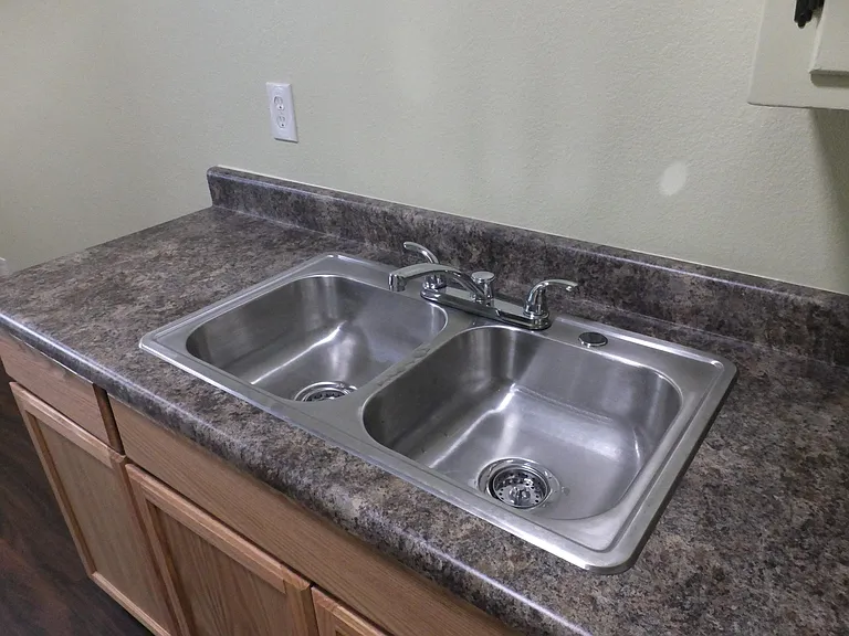 5230 N Long Beach Blvd — Photo 5
