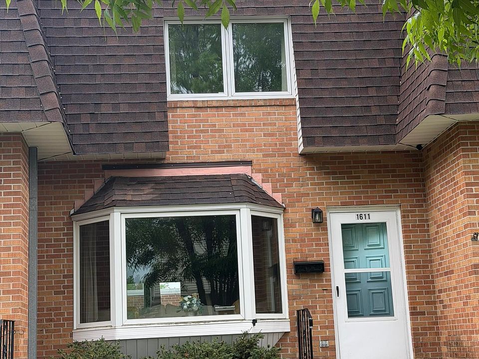 1st image of 1611 Library Cir