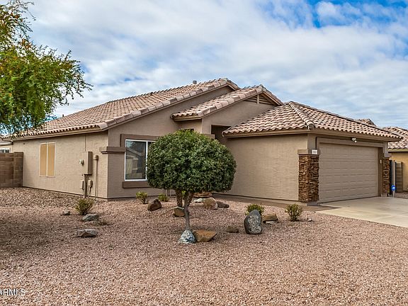 4th image of 8663 E CAPRI Avenue