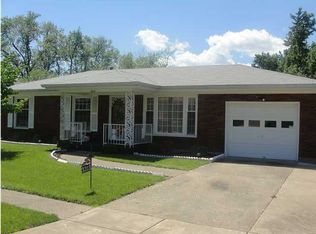 3312 Fernheather Dr, Shively, KY 40216