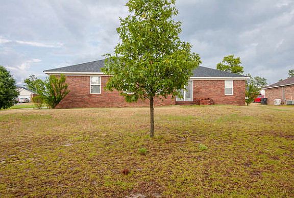 3rd image of 1832 Beaver Creek Ln