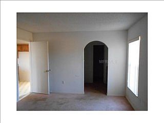 2nd image of 4801 Hunting Lodge Dr