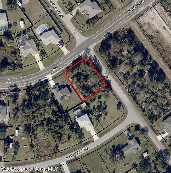 1st image of 2150 Cogan Dr SE