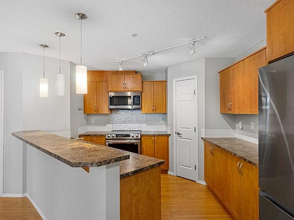 2nd image of 700 W Willowbrook Rd NW #2327