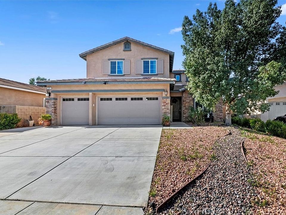 1st image of 335 Pinnacle St