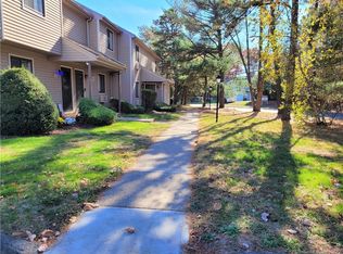 371 Emmett St APT 5, Bristol, CT 06010