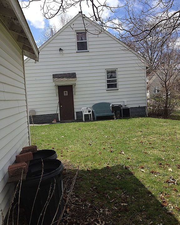 1st image of 457 N Hazelwood Ave