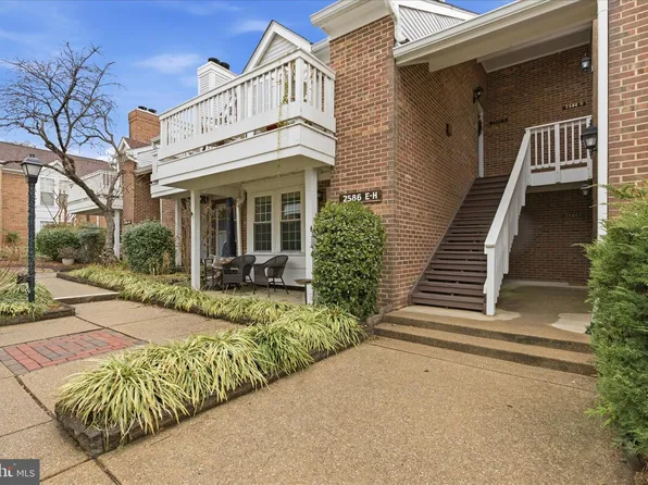 2586 S Arlington Mill Dr, Arlington, VA 22206
