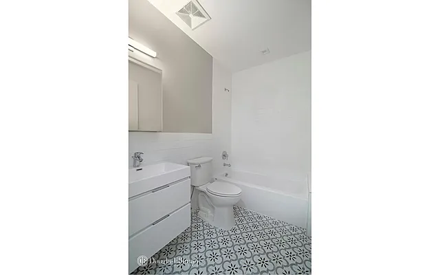 Rented by Douglas Elliman | media 26