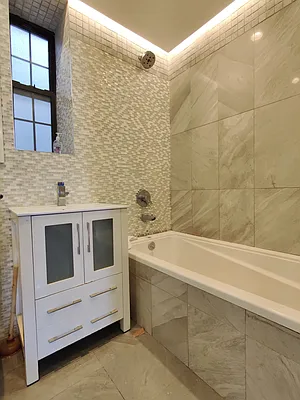 Rented by Signature Property Realty | media 17