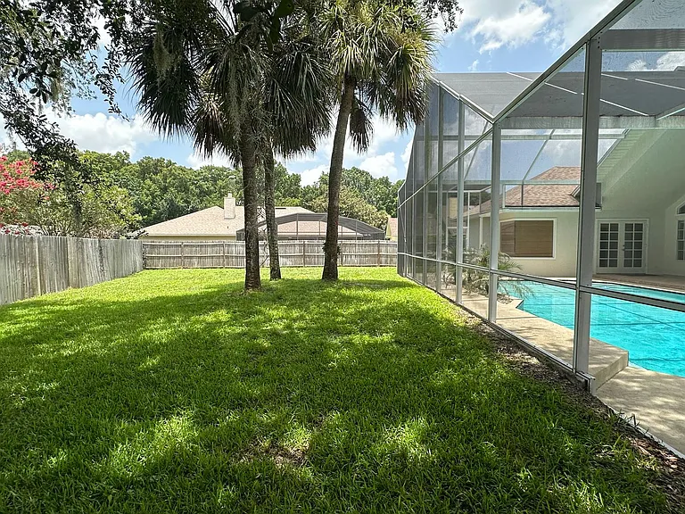 935 Shriver Cir — Photo 43
