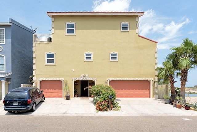 1st image of 1390 Harbor Island Dr