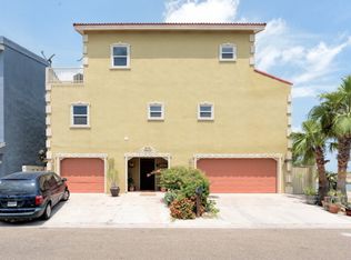 1390 Harbor Island Dr, Port Isabel, TX 78578