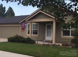 3147 SW Indian Pl, Redmond, OR 97756