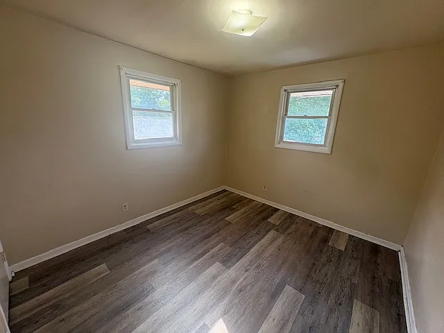 1 bed, 885 sqft, $995 — Photo 2