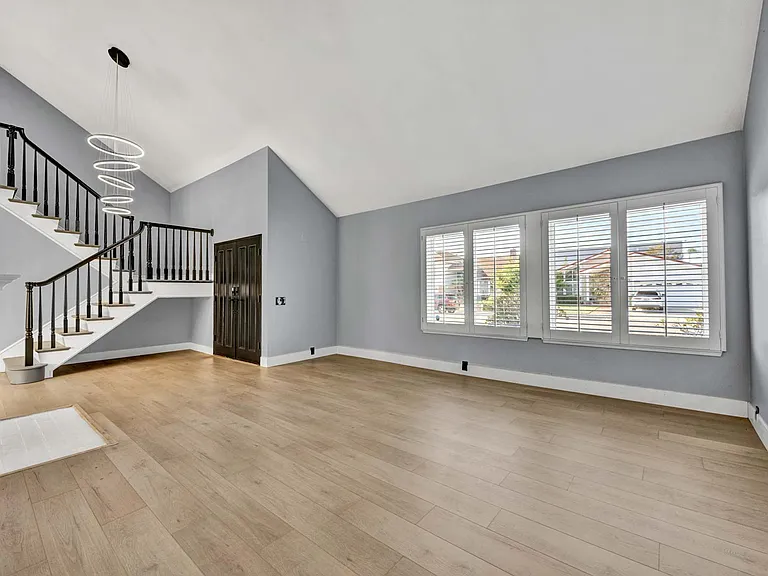 9882 Kings Canyon Dr — Photo 6