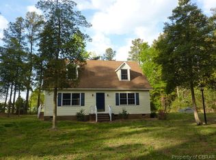 55 Idyll Acres Rd, Hallieford, VA 23068