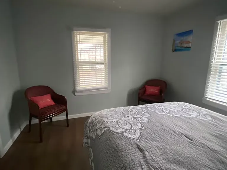 206 E Millpond St — Photo 15