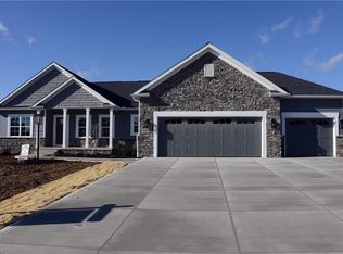2631 Carlton St NW, North Canton, OH