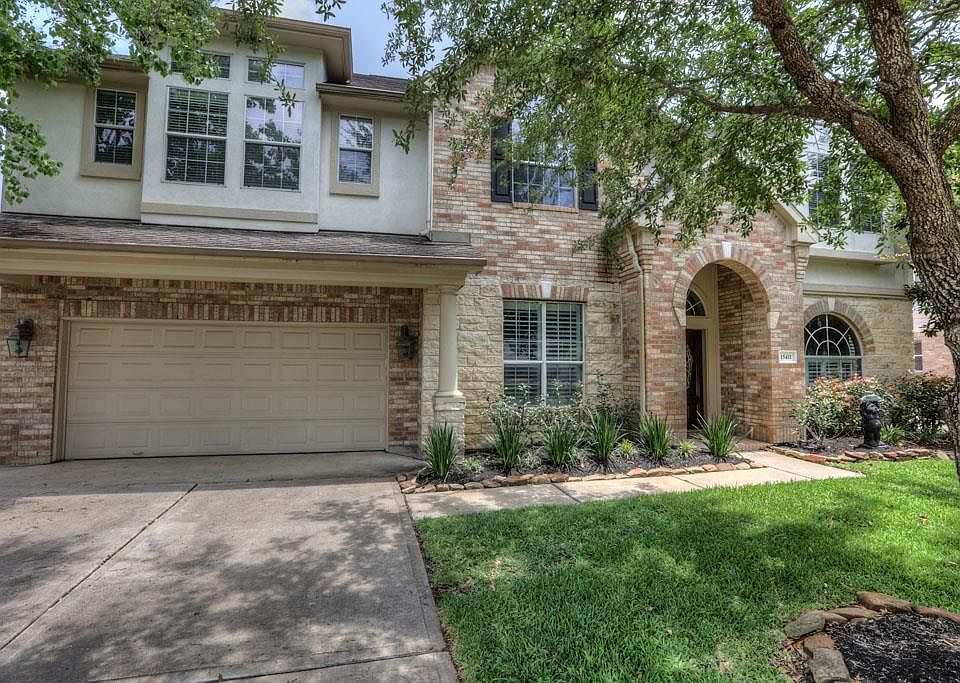 1st image of 15411 Amber Hollow Ln