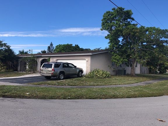 2nd image of 9411 NW 21st Mnr