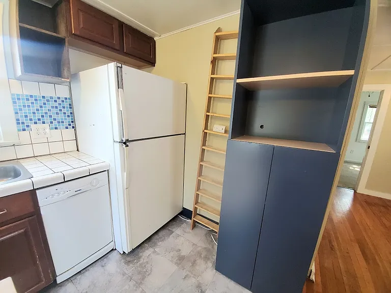 1426 Adams Ave — Photo 7