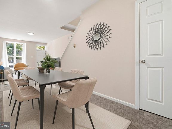 5th image of 2416 McElderry St