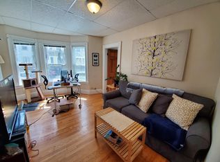 53 Market St #3L, Cambridge, MA 02139