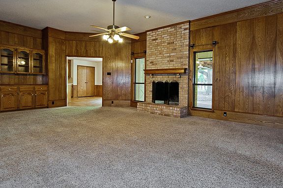 3rd image of 608 Heritage Hill Dr