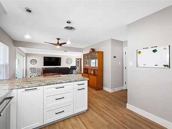 3rd image of 11497 63RD AVENUE