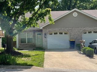76 Rabbit Trail Dr, Washington, MO 63090