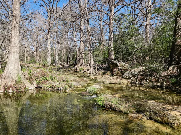 300 Mill Race Ln #4, Wimberley, TX 78676