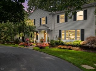 1169 Hillcreek Ln, Gates Mills, OH 44040