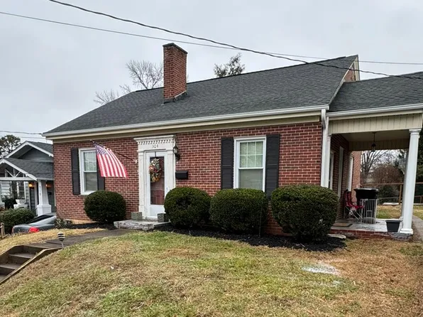 304 Robertson Ave, Danville, VA 24541