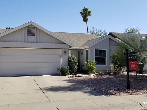 2nd image of 3845 E Everett Dr